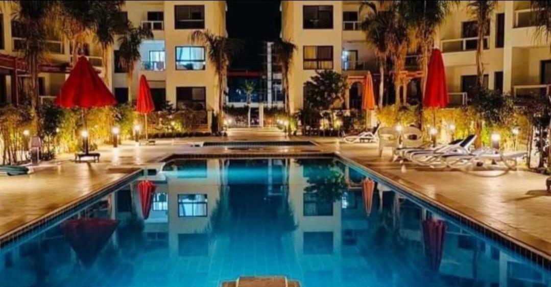 شاليه فندقي أرضي بحديقه خاصه في منتجع بورتوسعيد 'Ezbet Shalabi el-Rudi エクステリア 写真